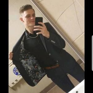 Meet your Posher, Bradley